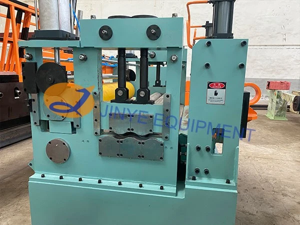 Metal slitting line Machinery